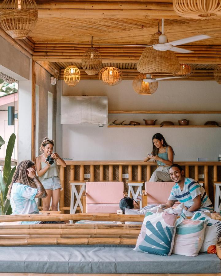Happiness Hostel Siargao جنرال لونا المظهر الخارجي الصورة