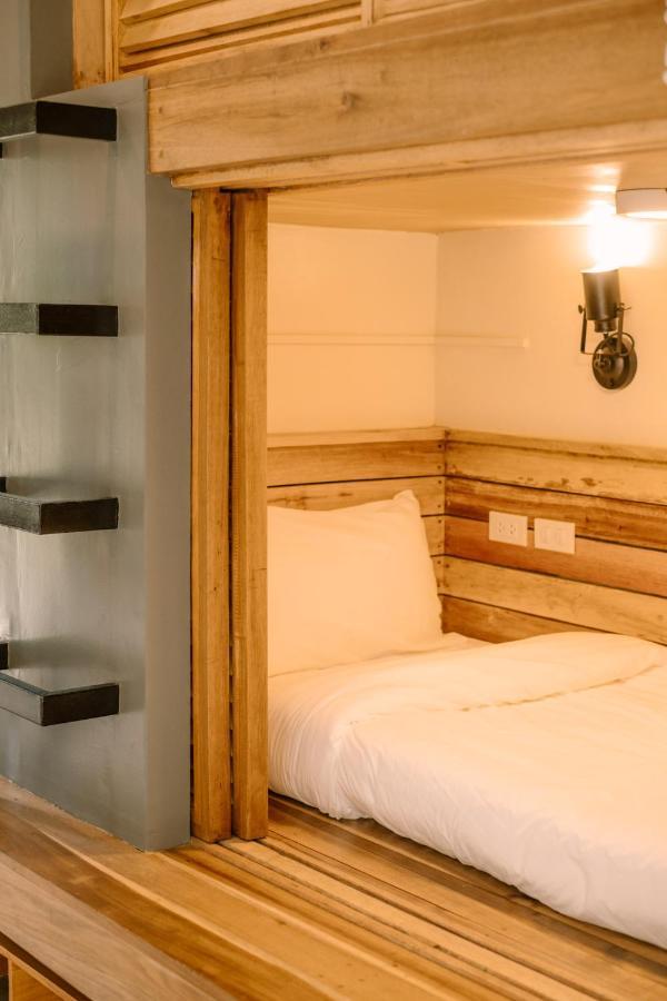 Happiness Hostel Siargao جنرال لونا المظهر الخارجي الصورة