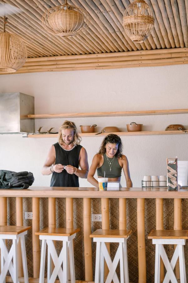 Happiness Hostel Siargao جنرال لونا المظهر الخارجي الصورة