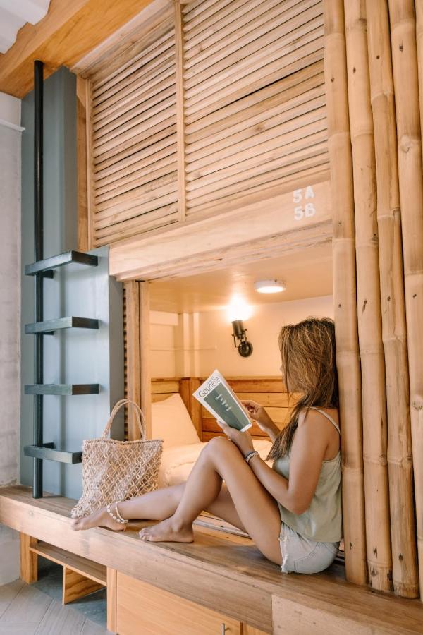 Happiness Hostel Siargao جنرال لونا المظهر الخارجي الصورة